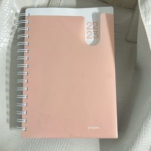 New planner. Not used.